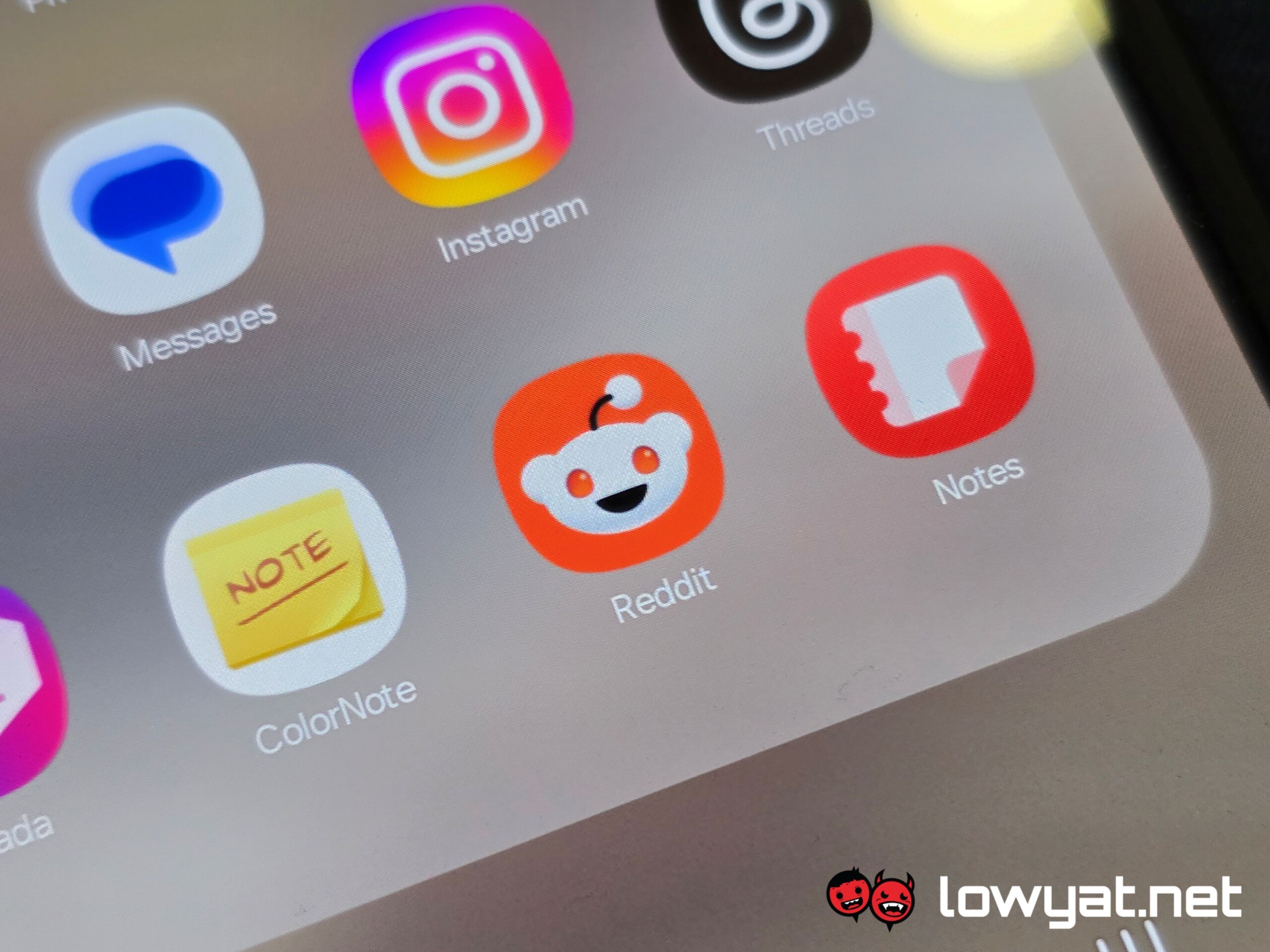 Reddit Is Challenging The Australian Government's Social Media Ban