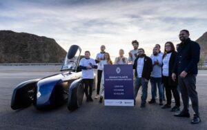 Renault Sets 1,008km EV Efficiency Record With Filante Record EV Concept