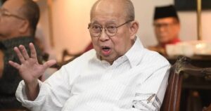 Rethink your position in govt, Ku Li tells Umno