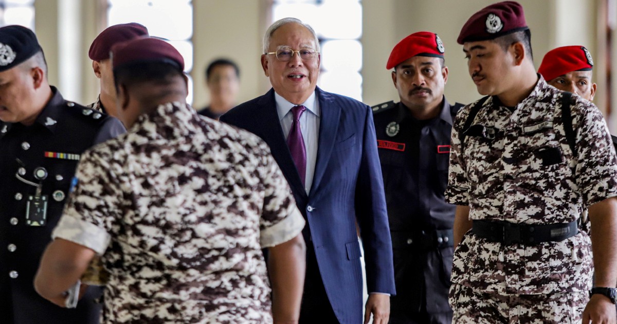 Roller coaster week for Najib