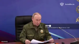 Russia claims capture of two more towns in eastern Ukraine