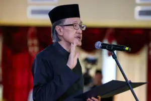 Sabah cabinet sworn in with 10 ministers under new GRS government