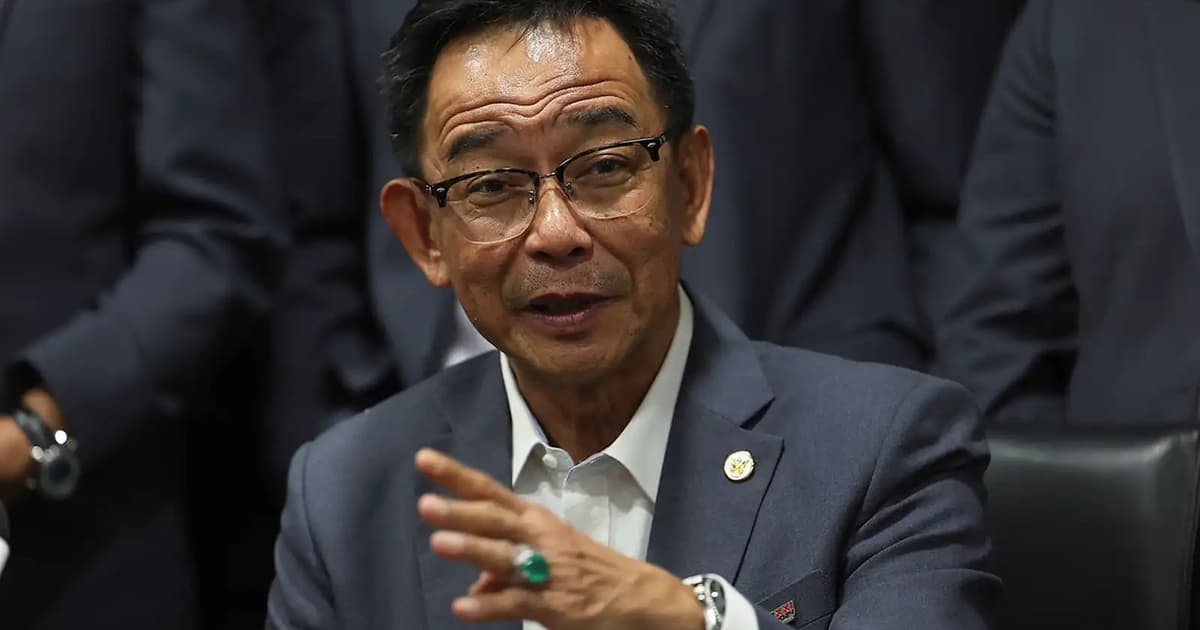 Sarawak minister bewildered by purported Christmas decor ban