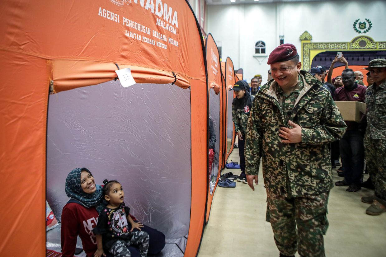 Selangor fully recovers from floods, fewer evacuees in Perak