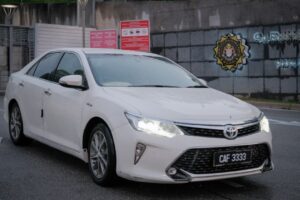 Selepas 9 jam, bekas menteri selesai beri keterangan hari kedua di SPRM