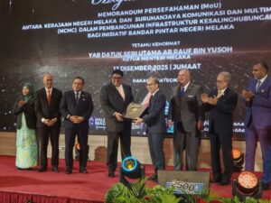 Social media platforms, users both have responsibility to curb racial, derogatory discourse online, says Fahmi