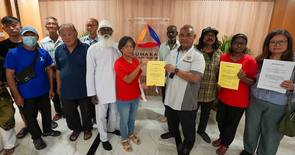Suhakam to probe demolition of occupied Kg Jalan Papan houses