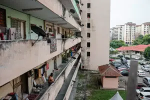 TNB provides temporary power at Flat Seri Perantau after electrical fire