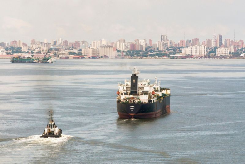 Trump orders blockade of sanctioned oil tankers leaving, entering Venezuela