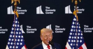 Trump renames Kennedy arts centre after himself