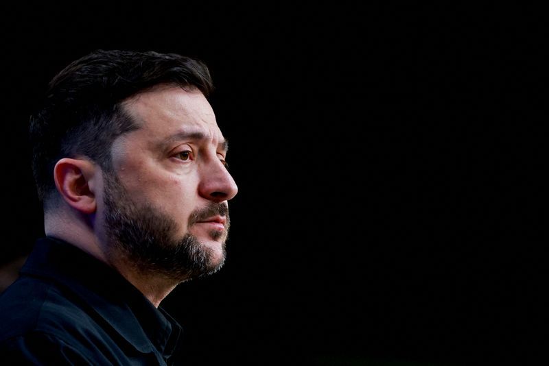 Trump to meet Ukraine's Zelenskiy at Mar-a-Lago on Sunday, Axios reports