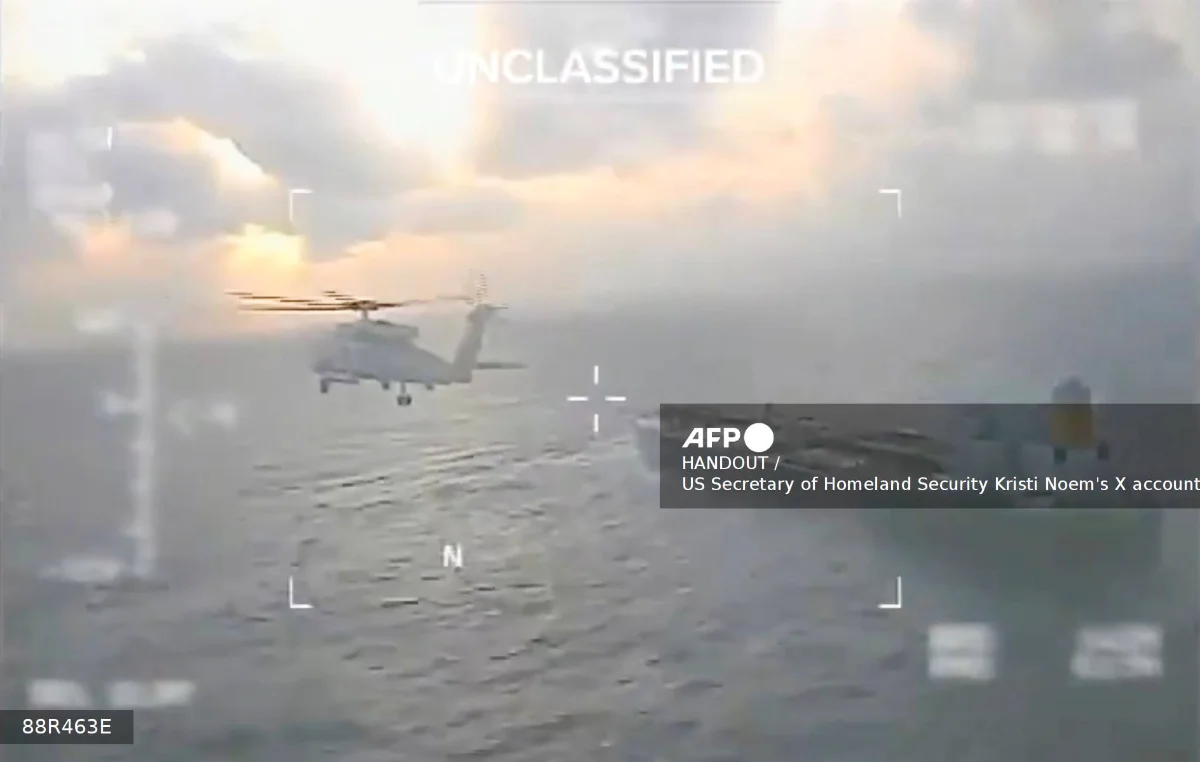 US pursues third sanctioned oil tanker in Caribbean amid Venezuela pressure