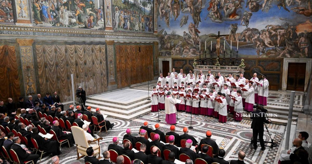 'Two-pope' Catholic Jubilee draws 33 million pilgrims to Rome