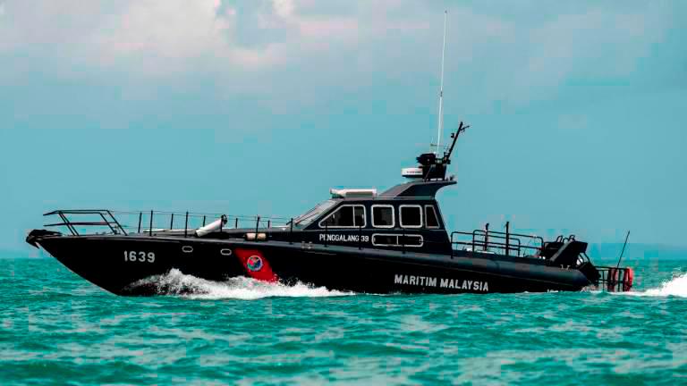 APMM Selangor patahkan cubaan seludup 27 PATI di Sungai Besar