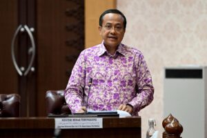 Ahmad Samsuri layak kemudi PN jika beliau Presiden Pas-Bersatu Kelantan