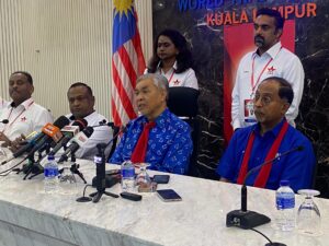 Ahmad Zahid perjelas maksud Team A dan B dalam DAP