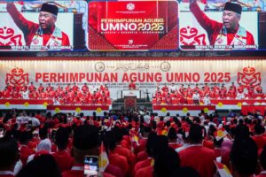 Akar umbi selesa UMNO gerak solo