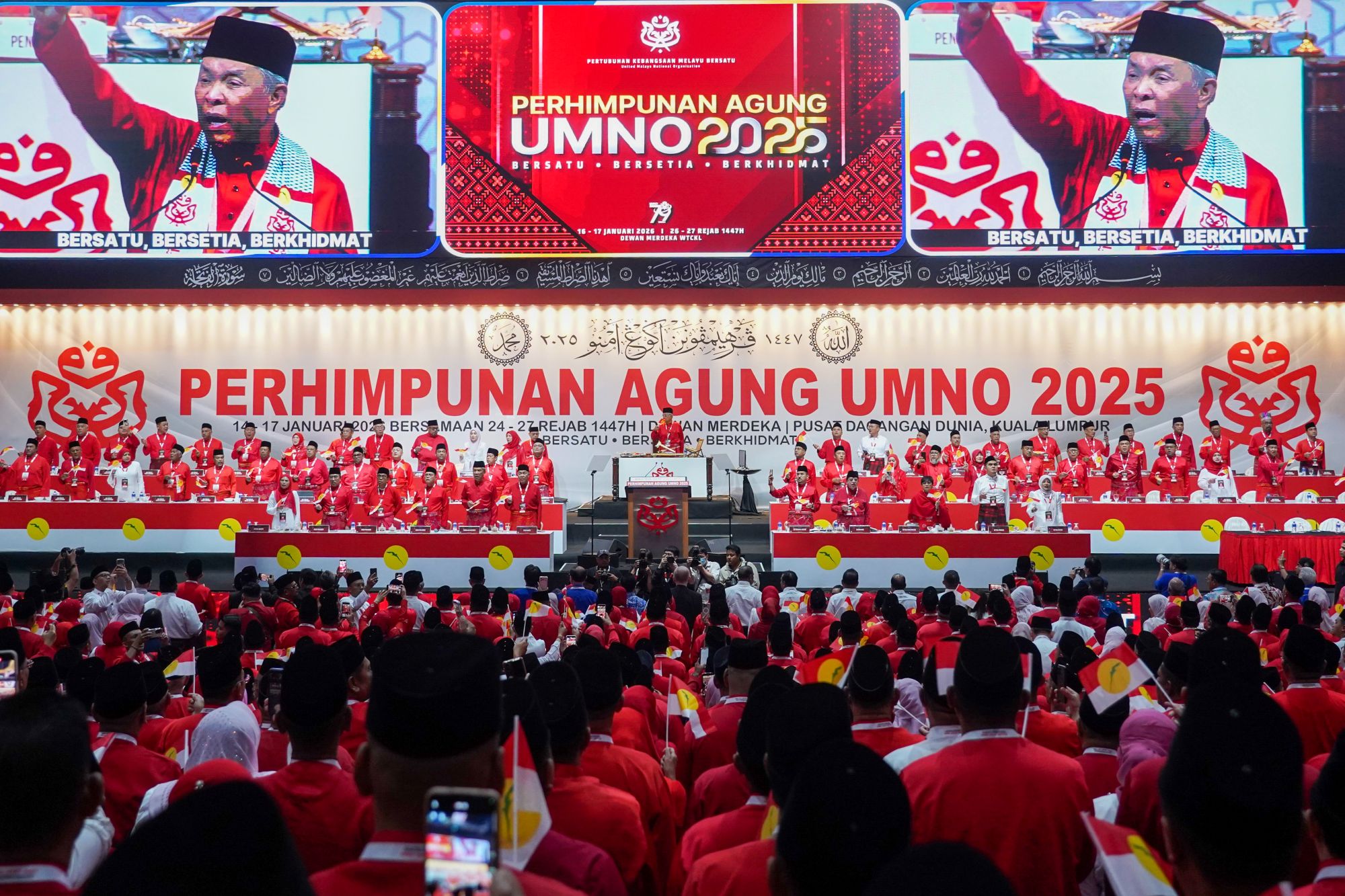 Akar umbi selesa UMNO gerak solo