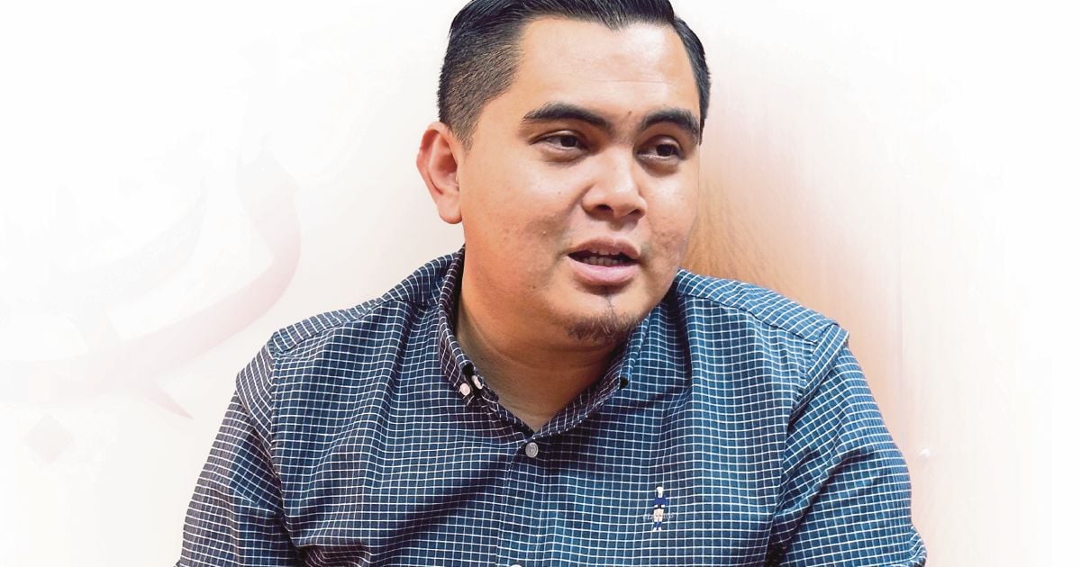 Akmal conveyed intentions to Zahid, will reveal decision today