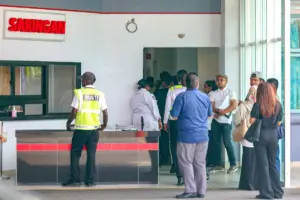 Anggota polis bantuan maut dalam kemalangan bas ekspres di lebuh raya