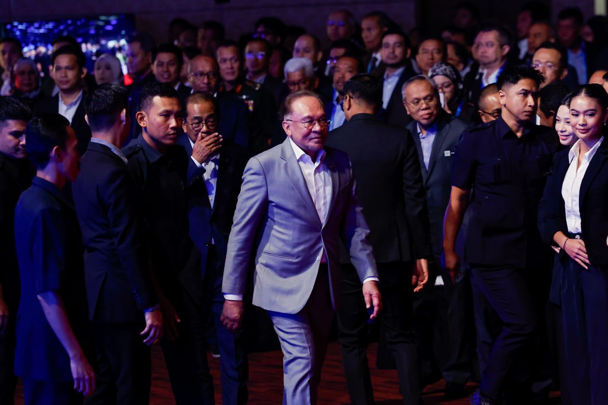 Anwar undertakes one-day working visit to Penang, Kedah