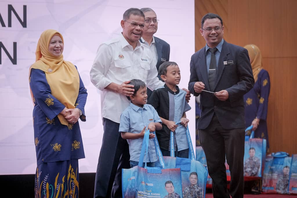 Bantuan Awal Persekolahan diteruskan hasil kestabilan negara