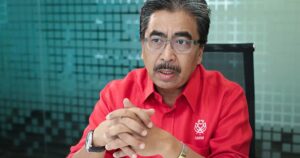 Before the public misses Umno, Umno must first miss itself, says Johari