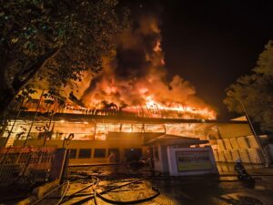 Blaze destroys two factories in Banting industrial area