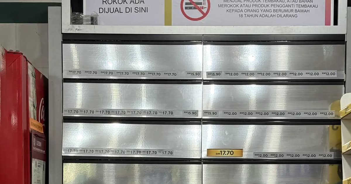 Can hiding cigarettes in shops deter first-time smokers?