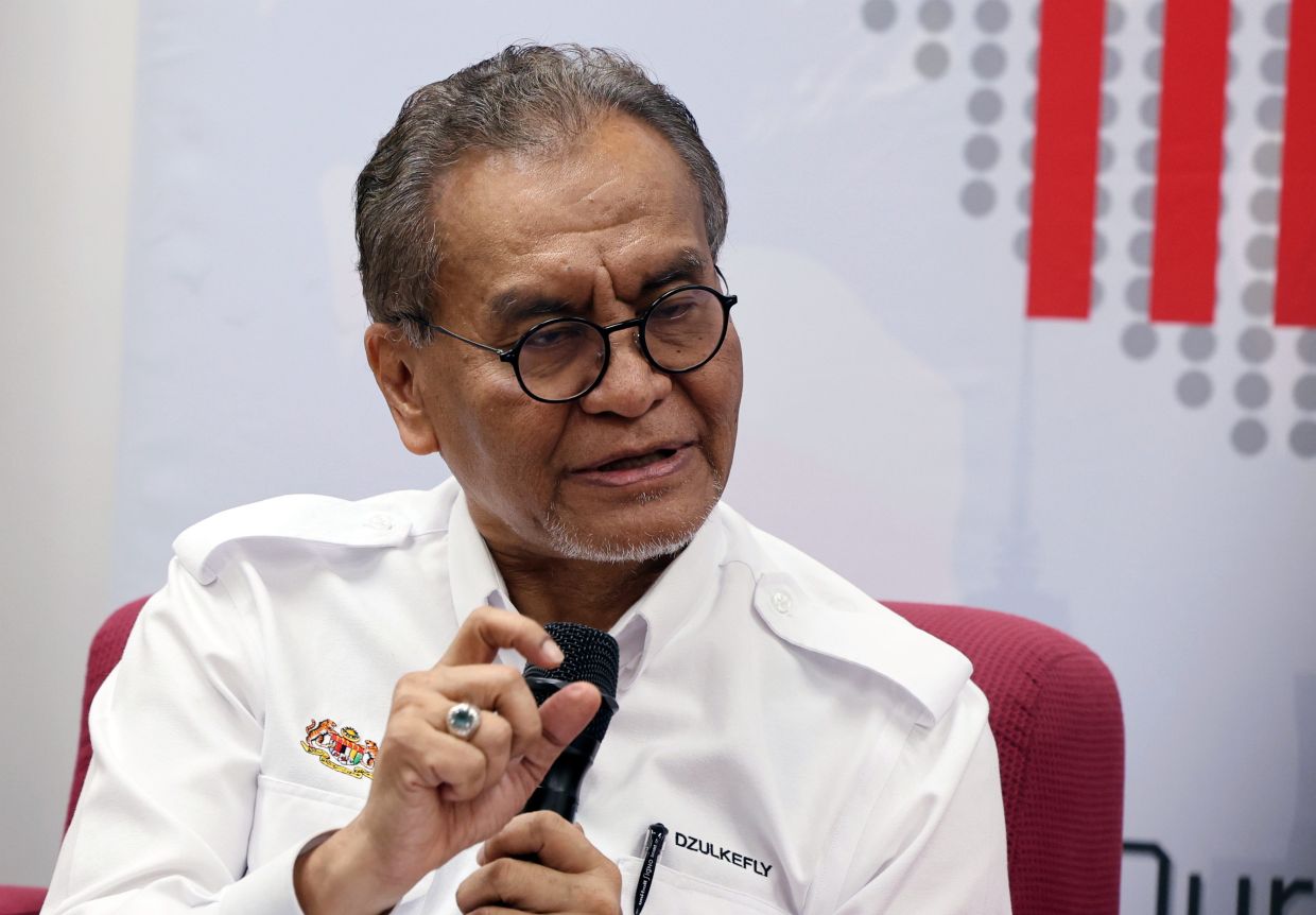 Court's vape ruling sets legal precedent in enforcement of smoking control law, says Dzulkefly