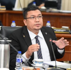 DAP bukan mahu perang UMNO, tetapi sedia gempur