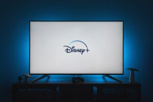 Disney+ Akan Perkenal Integrasi Format Video Menegak Pada Tahun Ini