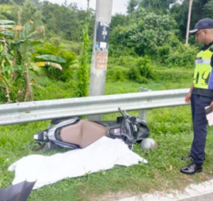 Dua pelajar UiTM Rembau maut motosikal terbabas
