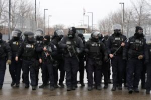 Emergency calls reveal chaos after Minneapolis ICE shooting as city braces for more unrest