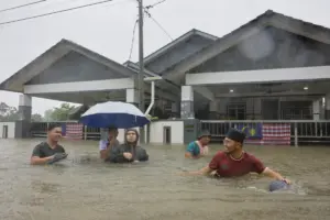 Flood insurance uptake low in Malaysia, BNM warns