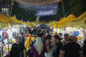 Foreign F&b chains threaten local SMEs