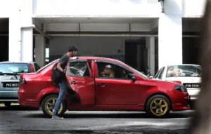 Foreigner says Malaysia offers the worst e-hailing cars