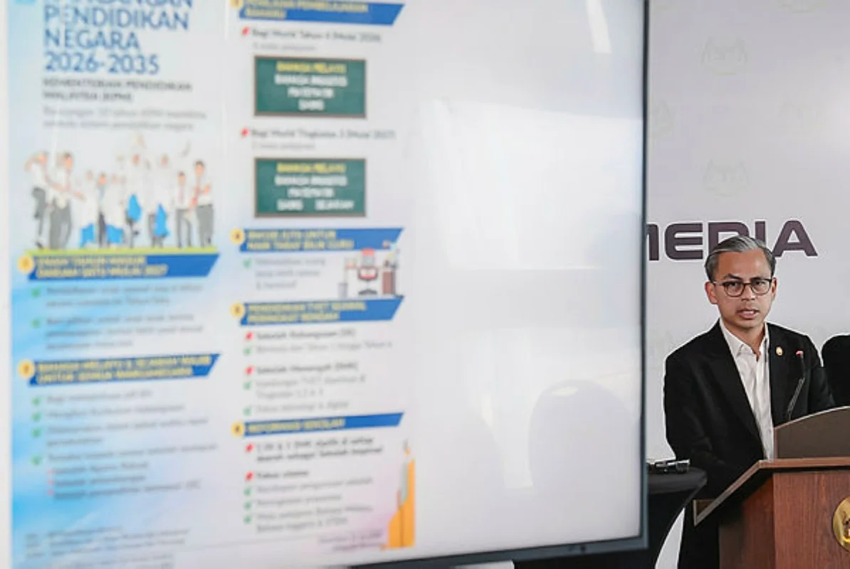 Govt to clarify IPTA entry for non-national stream students