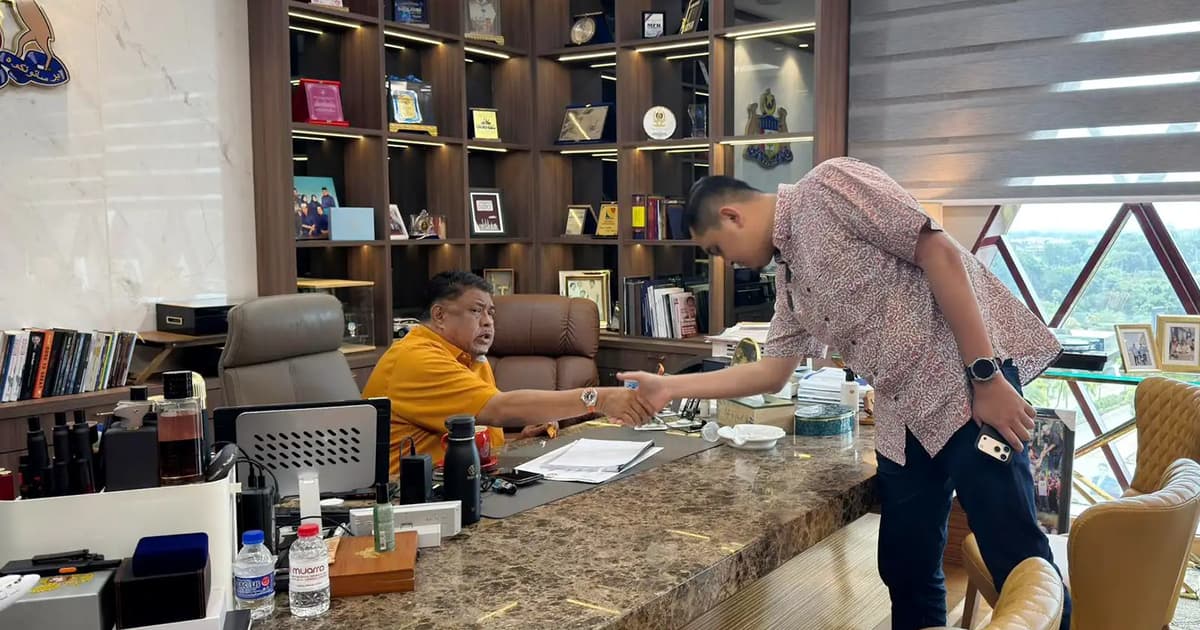 I will follow decisions by Zahid, CM on posts, says Akmal