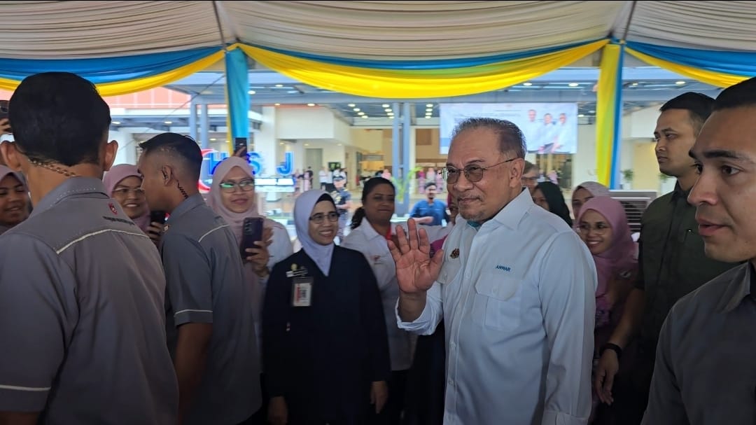 Jangan bergantung kepada kartel - Anwar