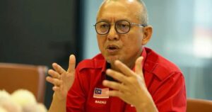 Just let PAS lead PN, says Bersatu’s Razali