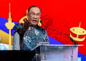 Kemajuan pelancongan negara tuntut komitmen bersama – Anwar
