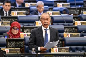 Kemelut politik Perlis selesai ikut Perlembagaan