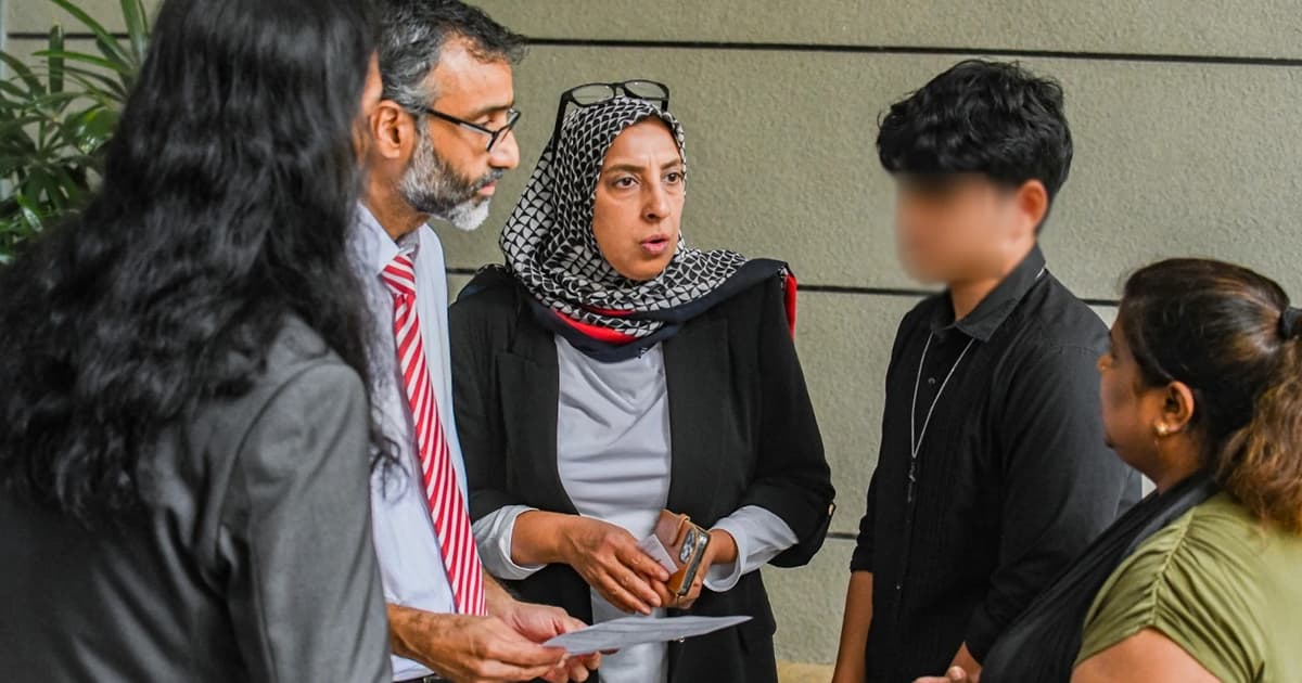 LFL drops contempt bid after JPN accepts teen’s MyKad application