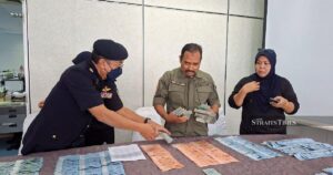 Lorry driver detained as RM78k seized at Rantau Panjang border checkpoint