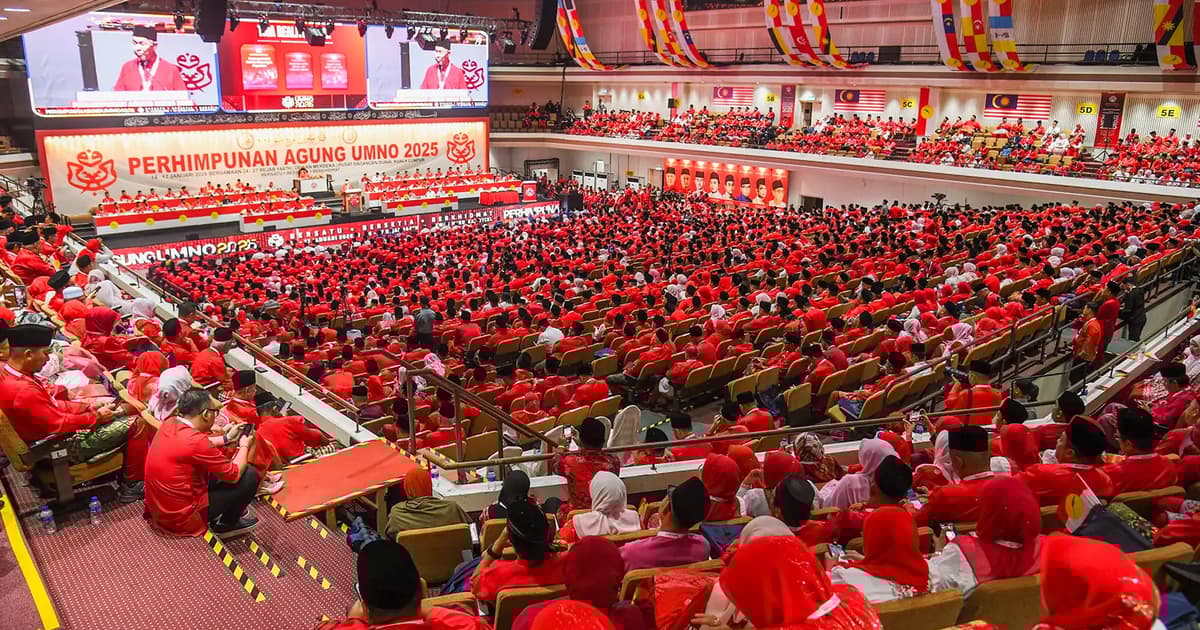 Malay unity only possible if Umno cuts ties with DAP, Zahid told