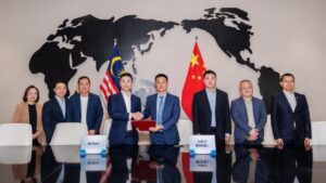 Mr. Robot – Bahagian Teknologi Mr DIY Umum Kerjasama Dengan Pengeluar Robot, Agibot