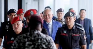 Najib claims didn't know Nik Faisal despite authorising him to manage bank accounts