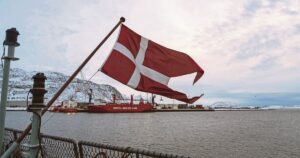 Nato rushes to secure Arctic amid Trump's Greenland push