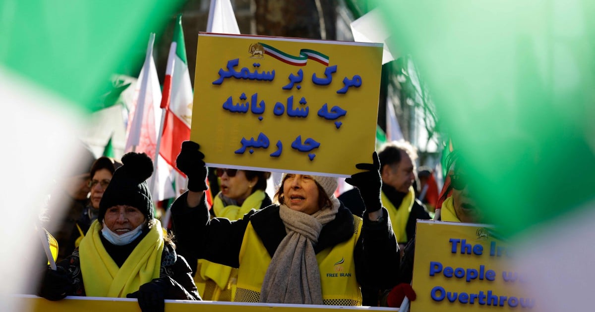 Netanyahu: Israel 'stands in solidarity' with Iranians